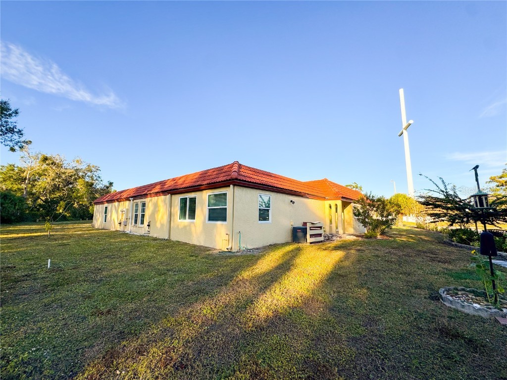 914 W Faith Circle Bradenton FL 34212 - MANATEE RIVER A4674854 image32