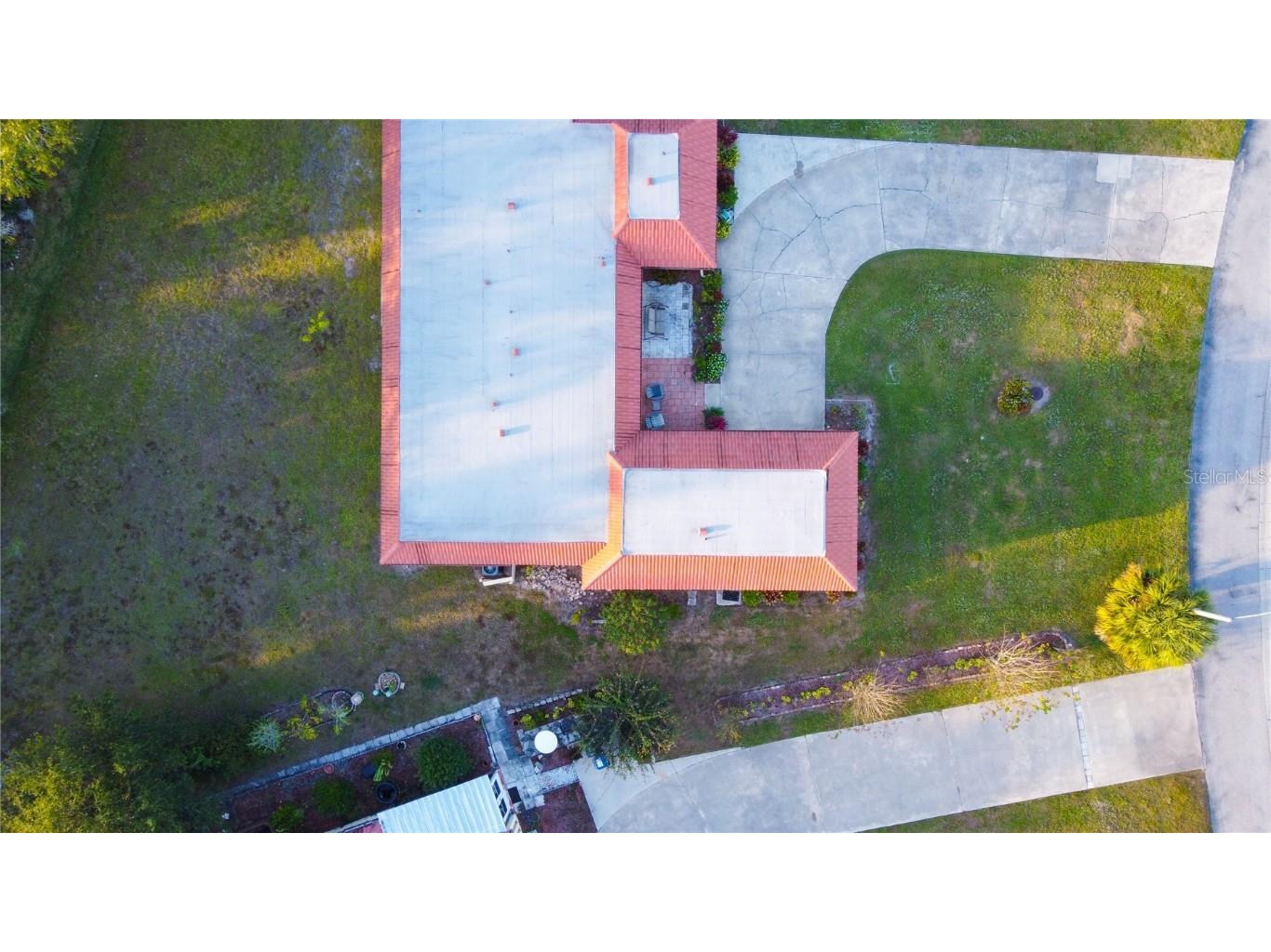 914 W Faith Circle Bradenton FL 34212 - MANATEE RIVER A4674854 image35