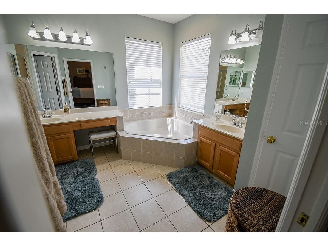 914 Waterside Drive Celebration FL 34747 O6413869 image42