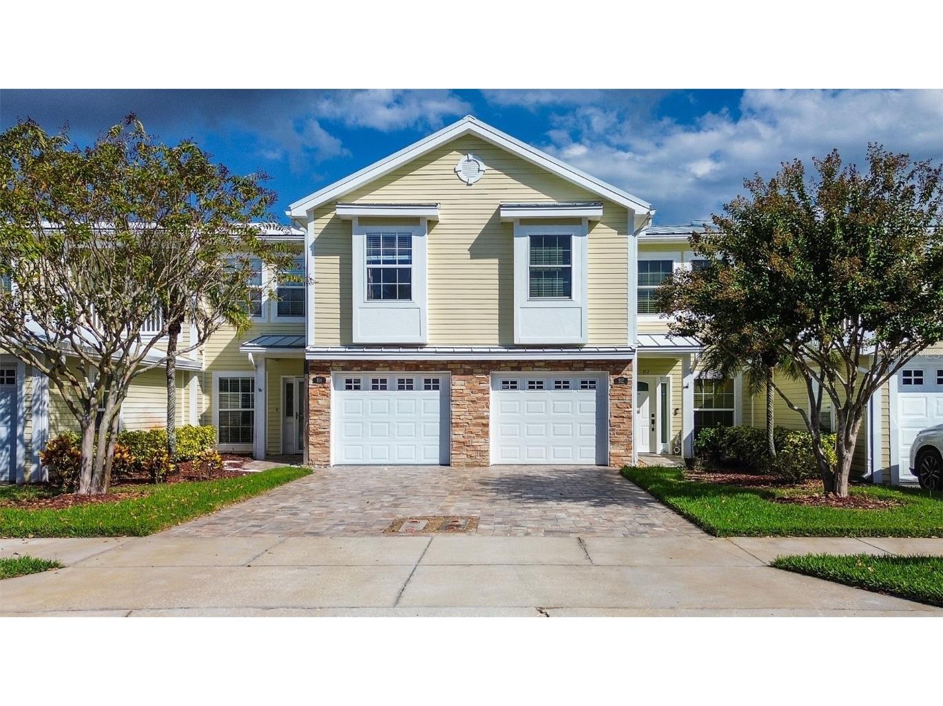 914 Woodbridge Court Safety Harbor FL 34695 TB8440457 image1