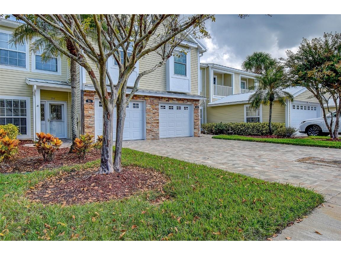 914 Woodbridge Court Safety Harbor FL 34695 TB8440457 image3