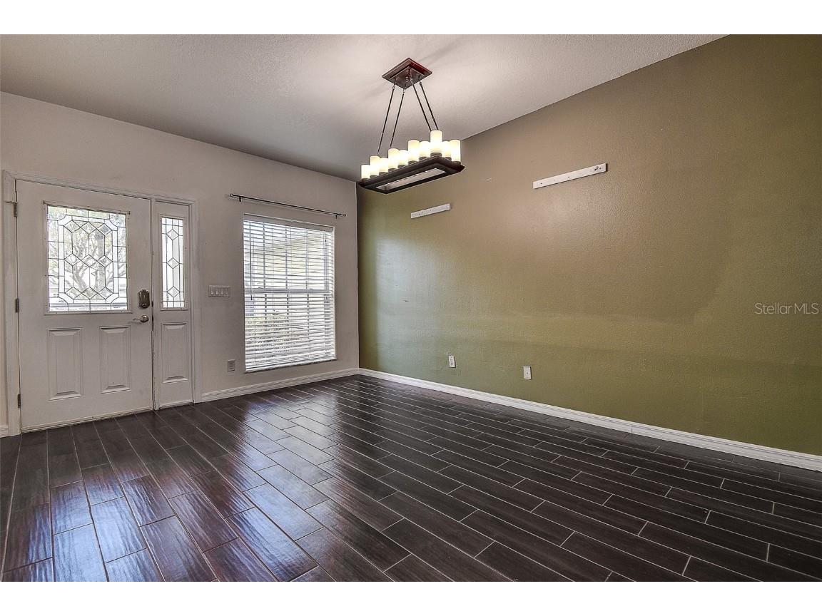 914 Woodbridge Court Safety Harbor FL 34695 TB8440457 image7