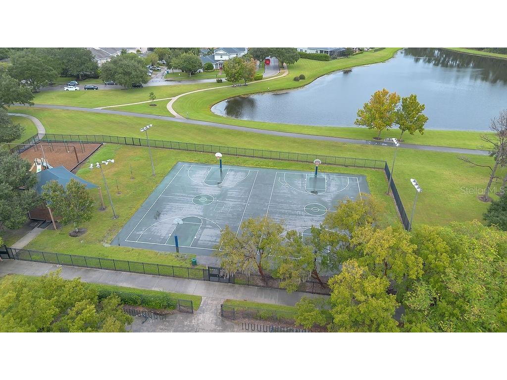 9141 Camden Gardens Street Orlando FL 32827 TB8435138 image36