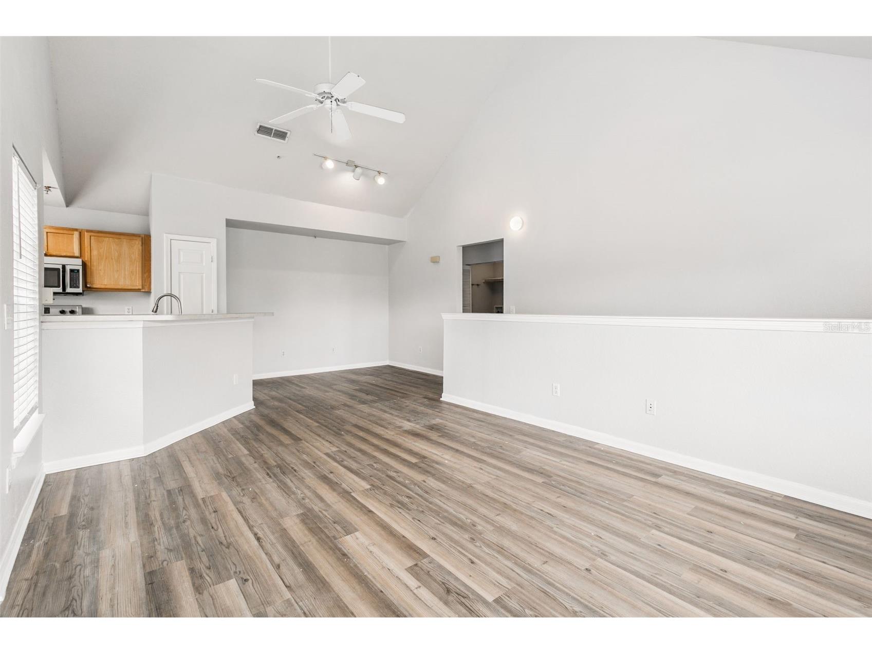 9141 Lee Vista Boulevard #307 Orlando FL 32829 G5110349 image4