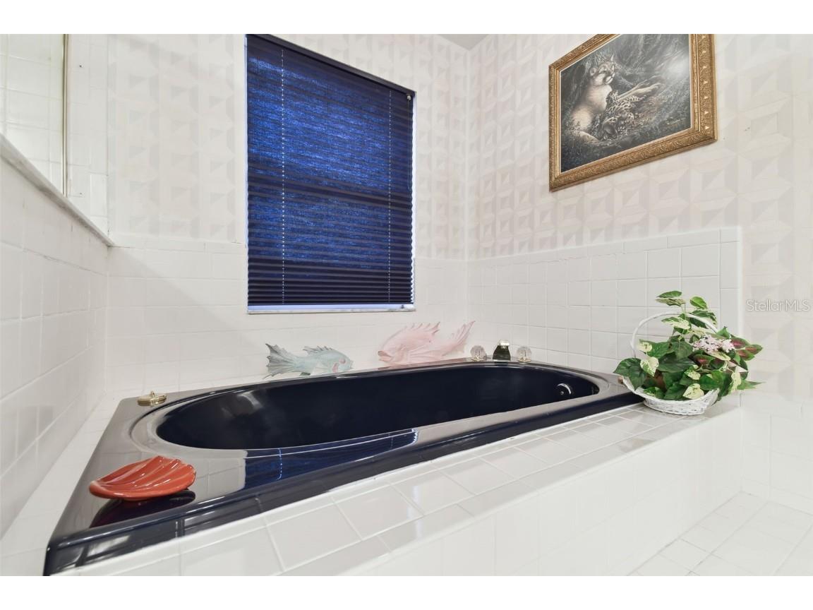 9142 16th Avenue Circle NW Bradenton FL 34209 A4639406 image27