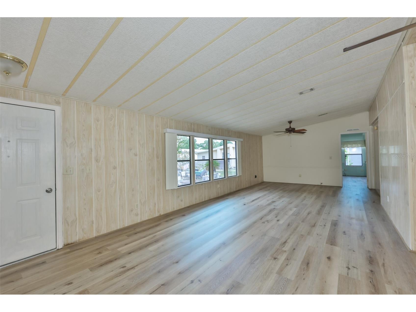 9143 Otter Pass Tampa FL 33626 TB8506432 image12