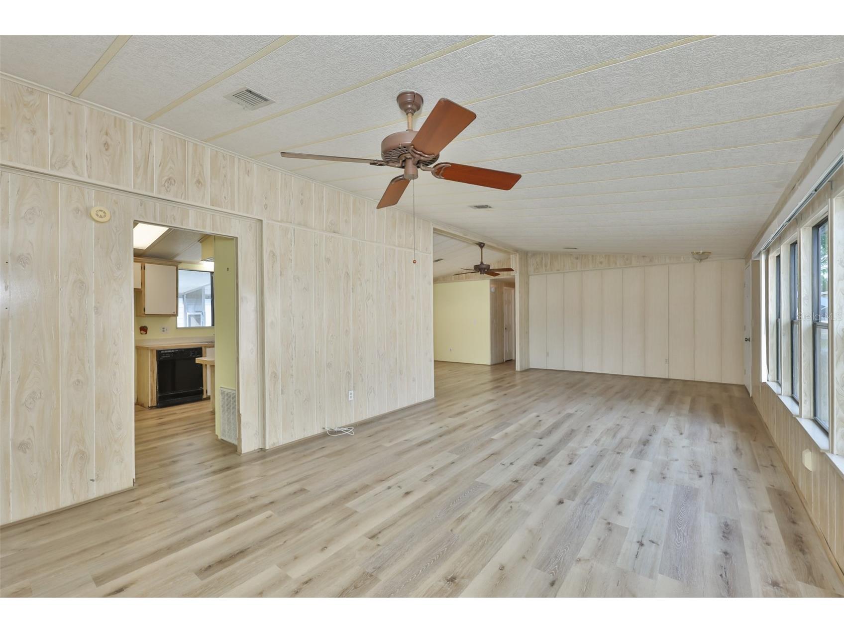 9143 Otter Pass Tampa FL 33626 TB8506432 image14