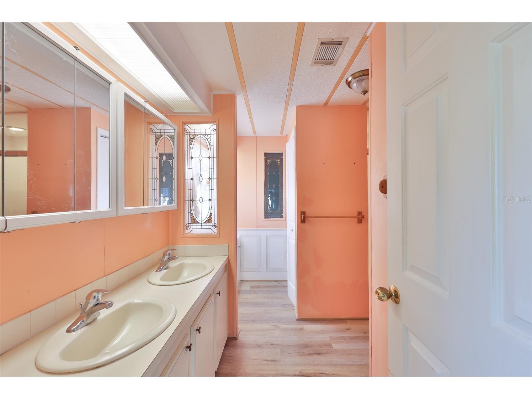9143 Otter Pass Tampa FL 33626 TB8506432 image17