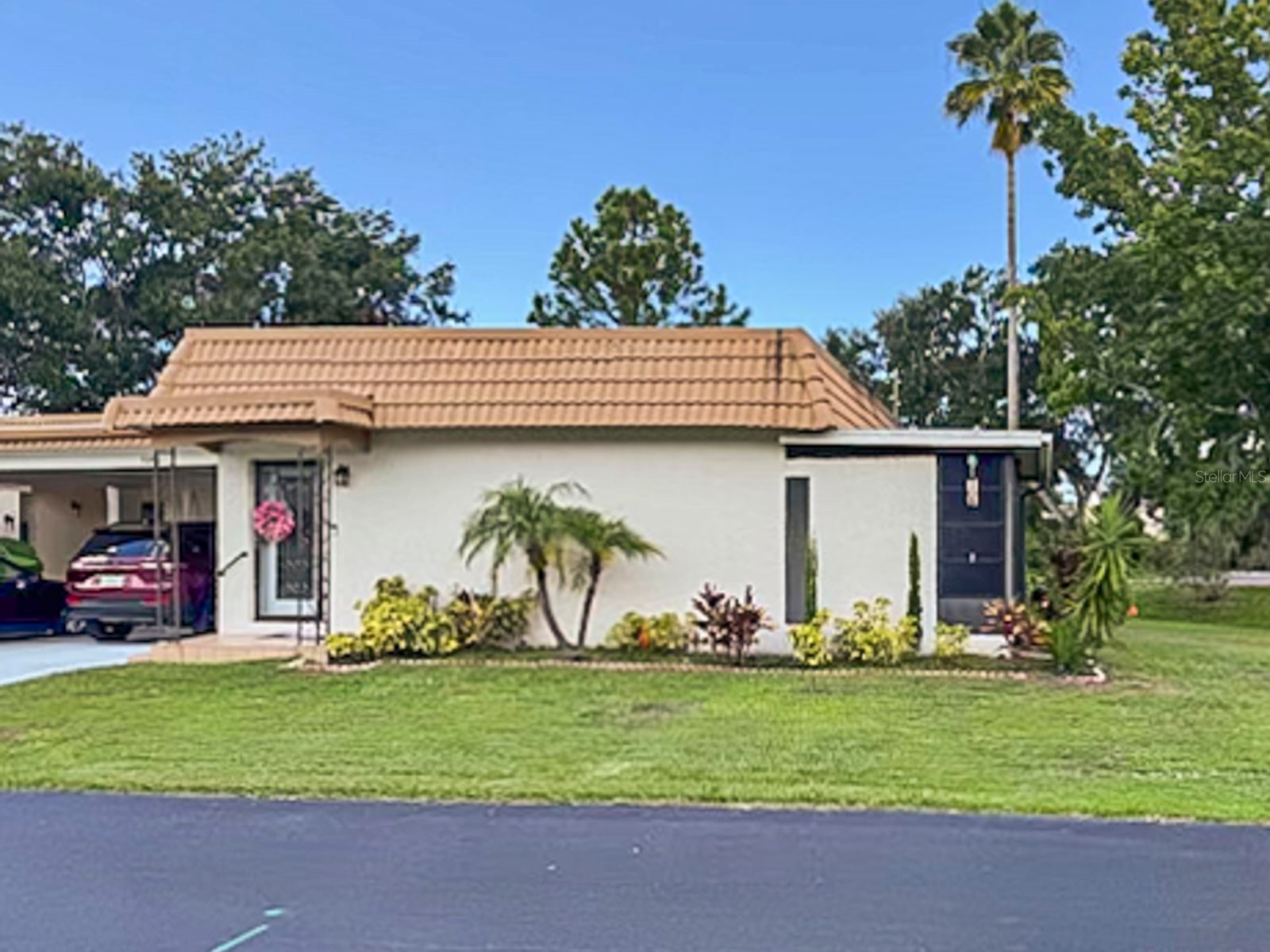9143 Via Recreo New Port Richey FL 34655 W7885918 image1