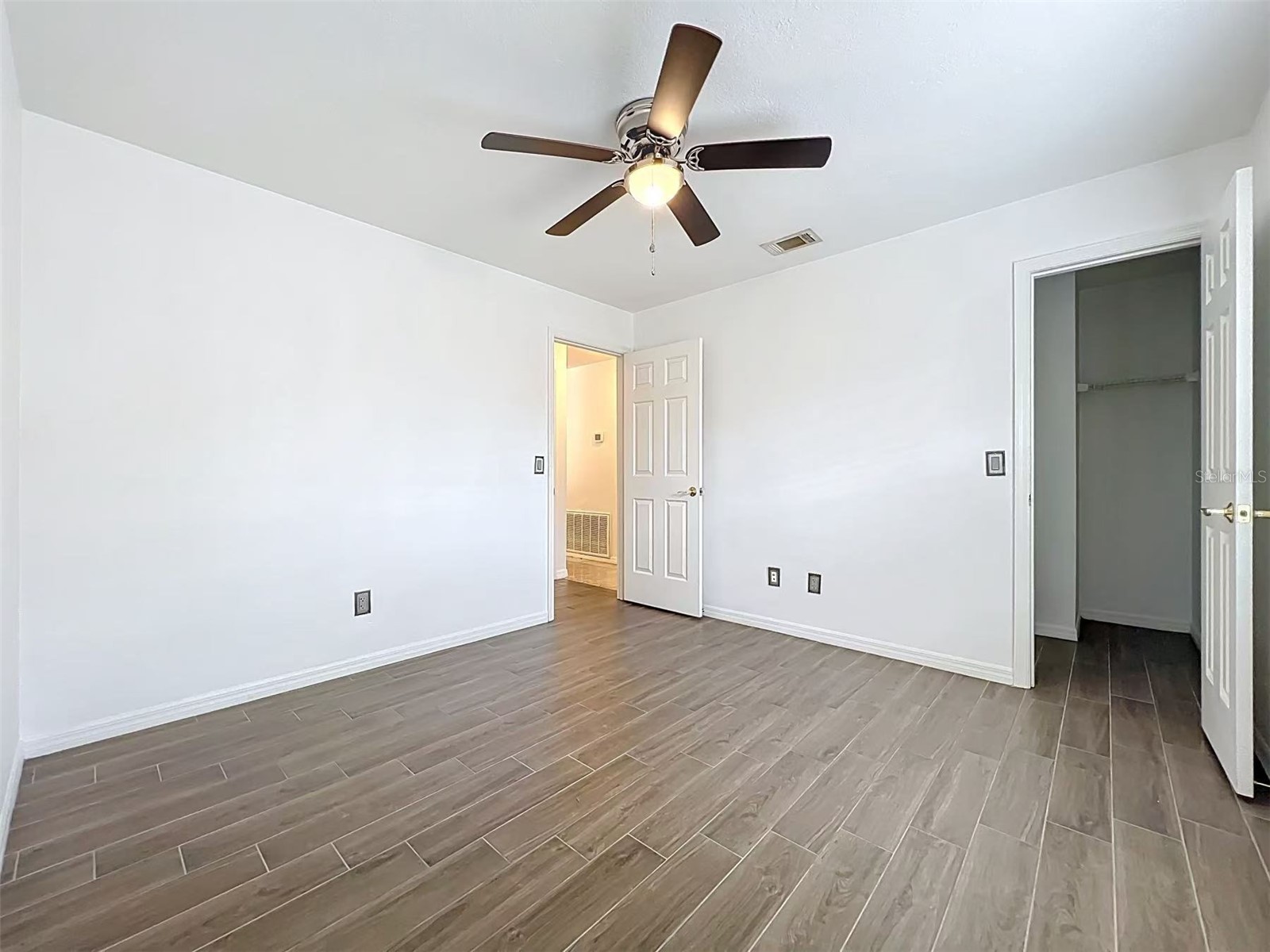9144 Galleon Court Orlando FL 32819 O6398099 image40