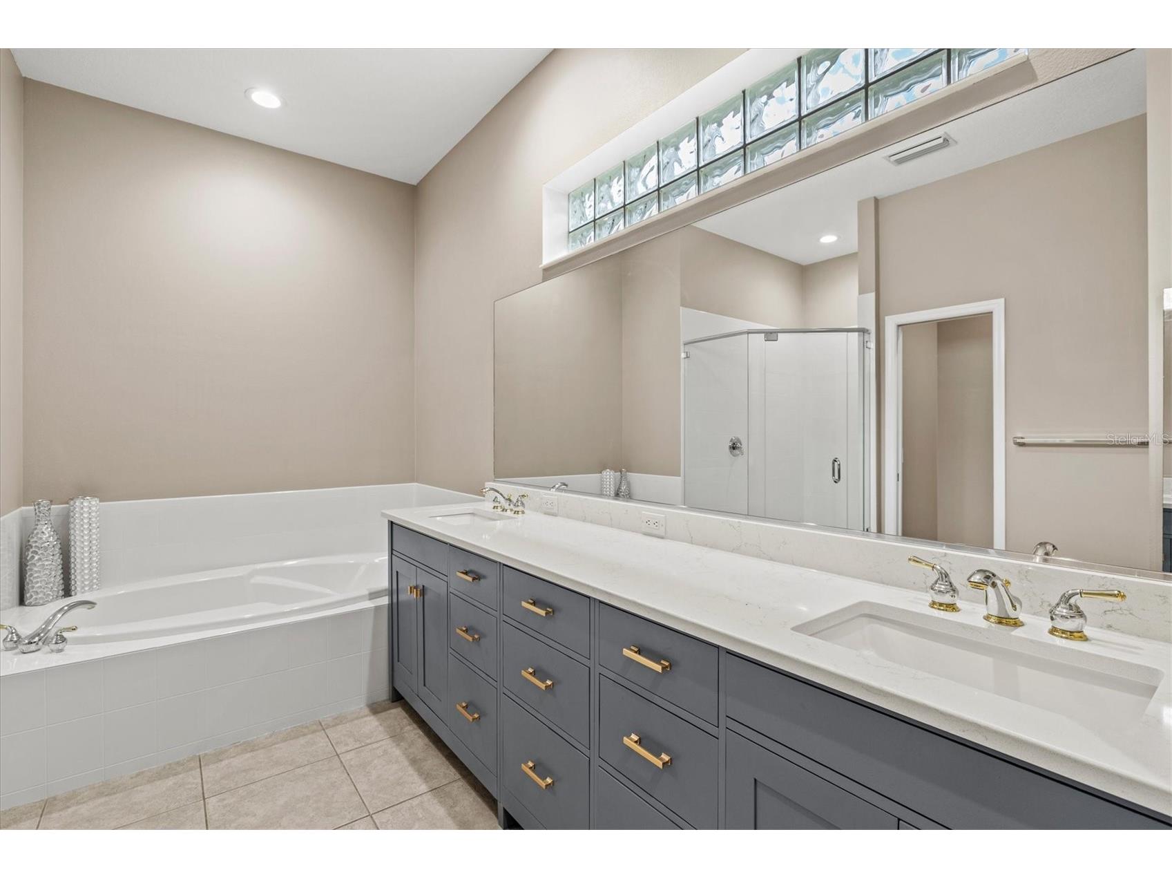 9144 Willow Brook Drive Sarasota FL 34238 A4695699 image17