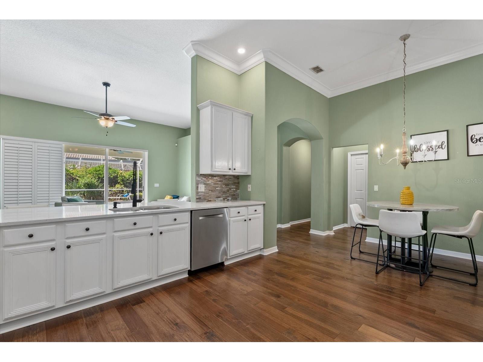 9145 Highland Ridge Way Tampa FL 33647 TB8529928 image10