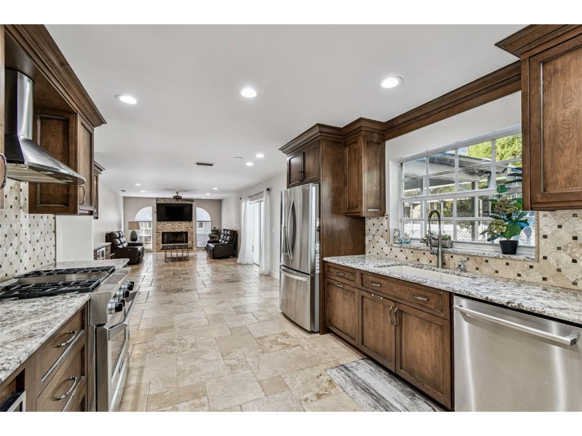 9149 Maple Court Seminole FL 33777 TB8451934 image16