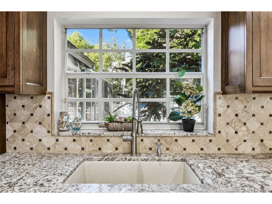 9149 Maple Court Seminole FL 33777 TB8451934 image18