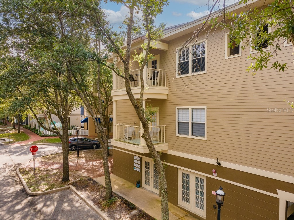 9149 SW 49th Place #L-301 Gainesville FL 32608 GC525164 image1