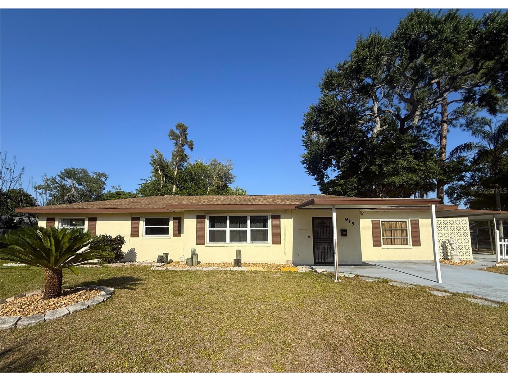 915 14th Street E Bradenton FL 34208 A4692463 image1