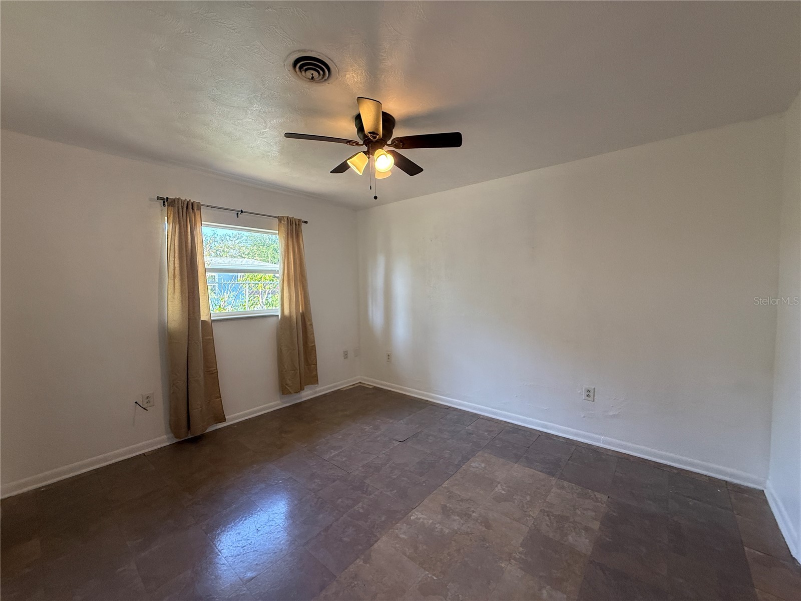 915 14th Street E Bradenton FL 34208 A4692463 image25