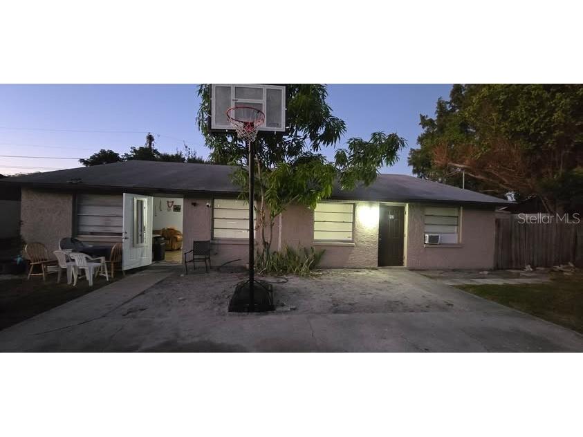 915 58th Avenue Drive E Bradenton FL 34203 A4671413 image1