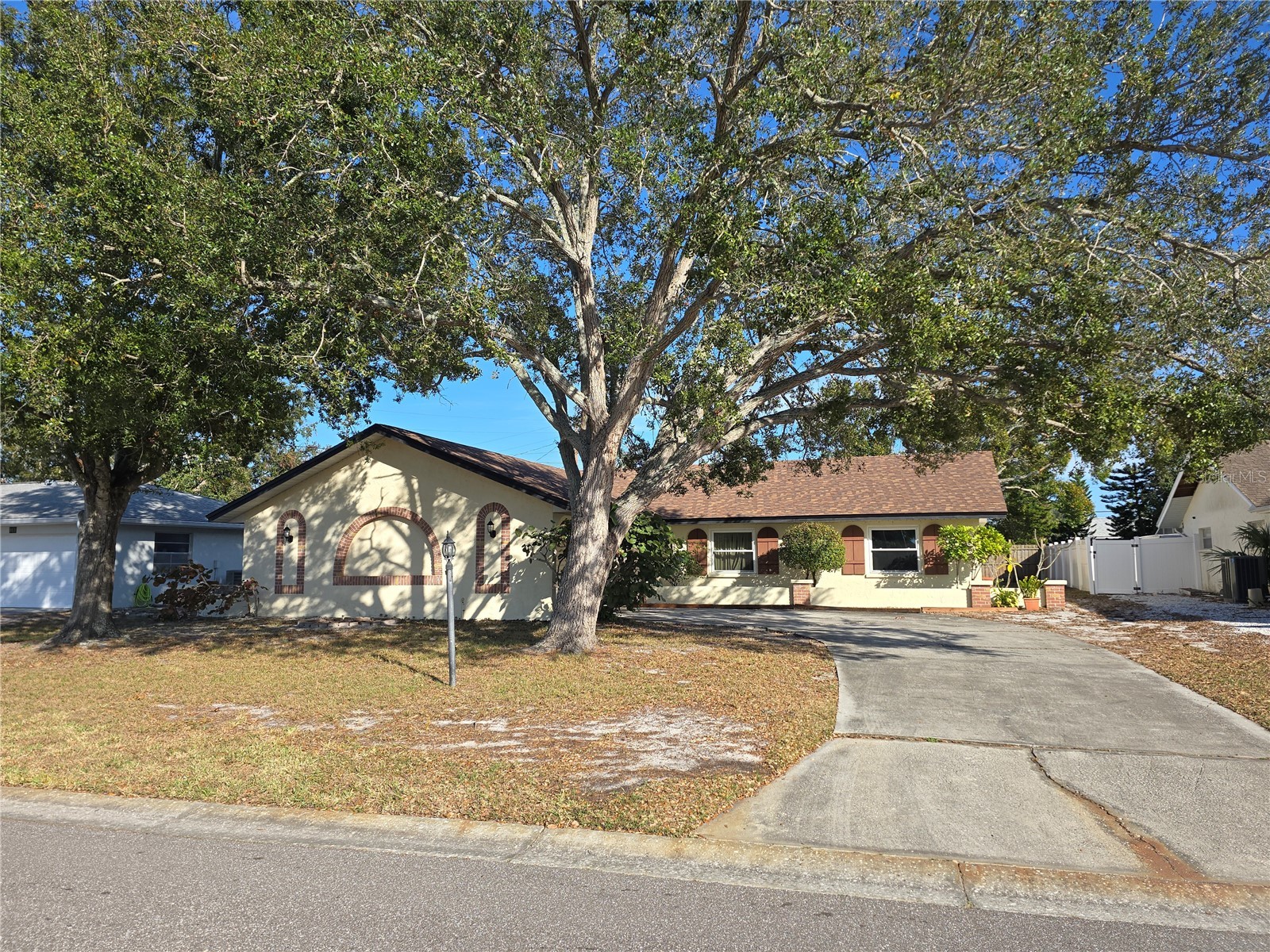 915 60th St W Bradenton FL 34209 A4675996 image1