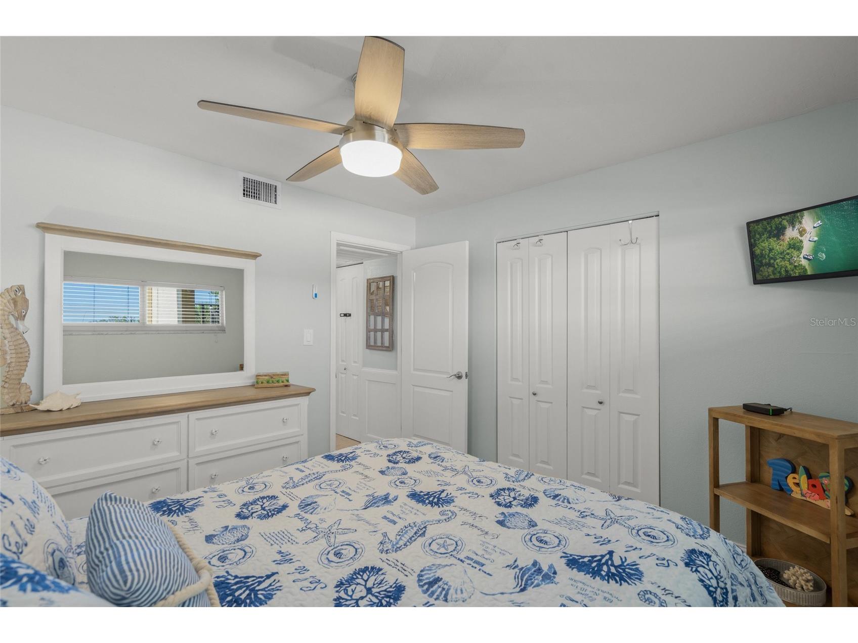 915 Beach Road #215 Siesta Key FL 34242 C7524394 image28