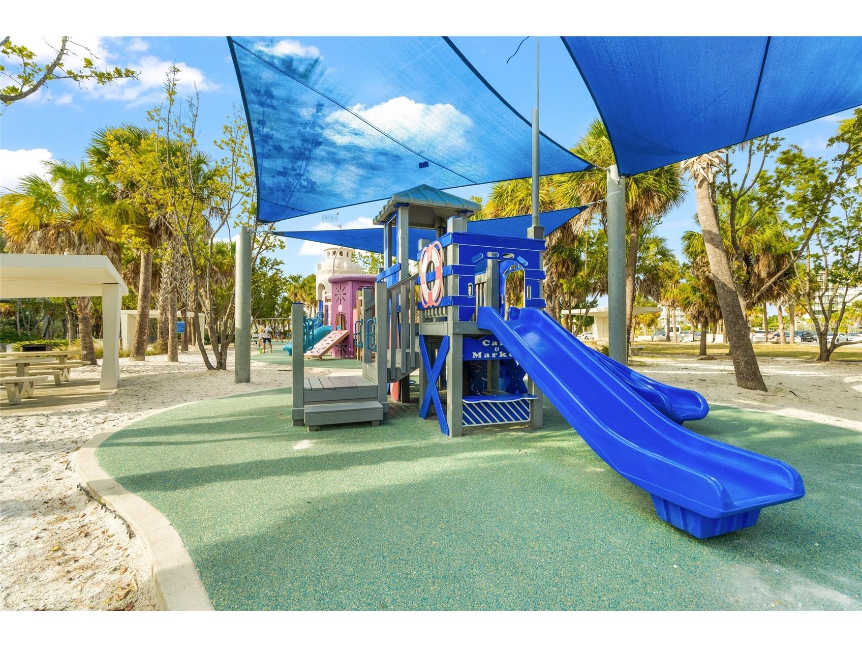 915 Beach Road #215 Siesta Key FL 34242 C7524394 image59