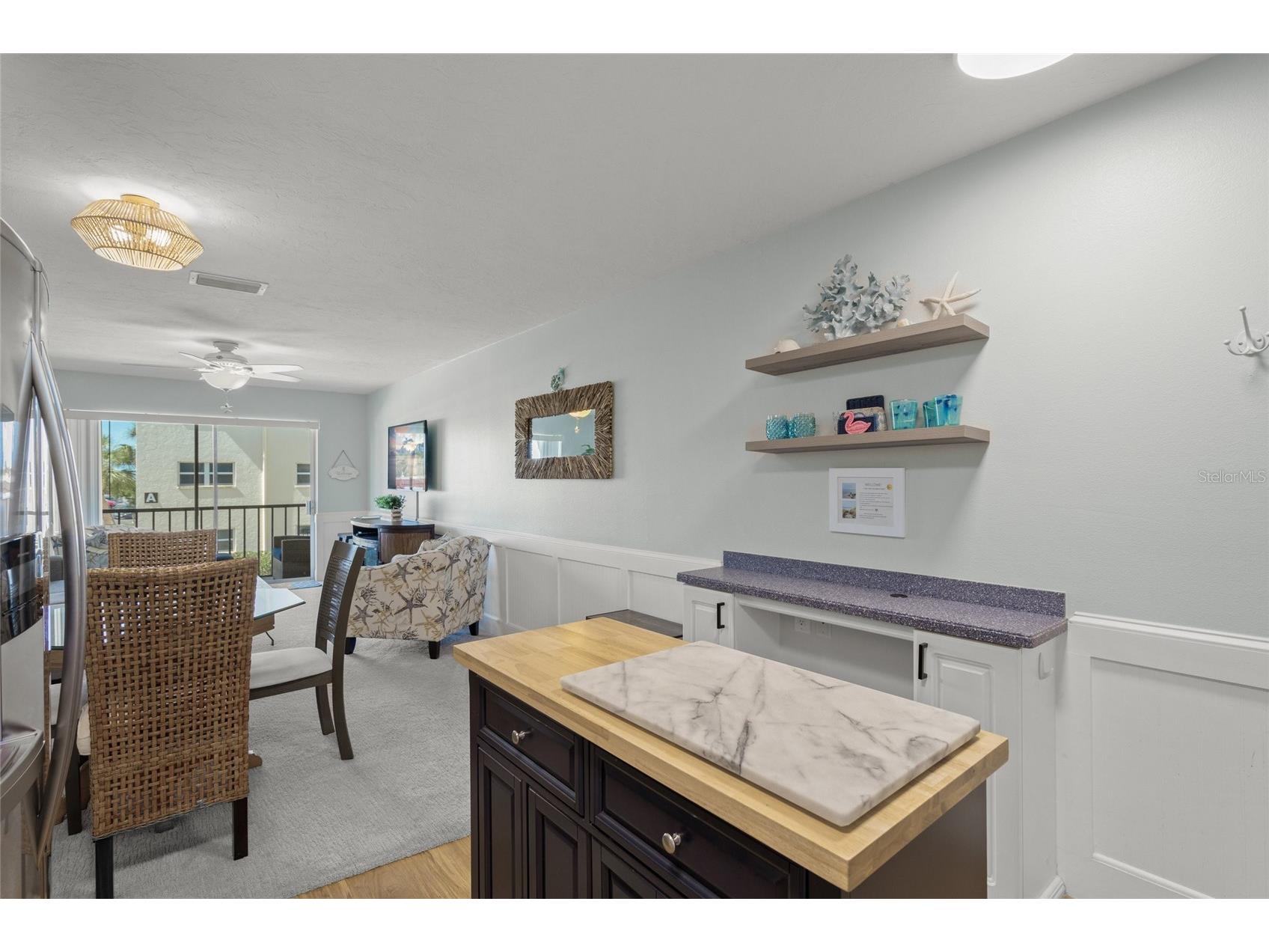 915 Beach Road #215 Siesta Key FL 34242 C7524394 image6