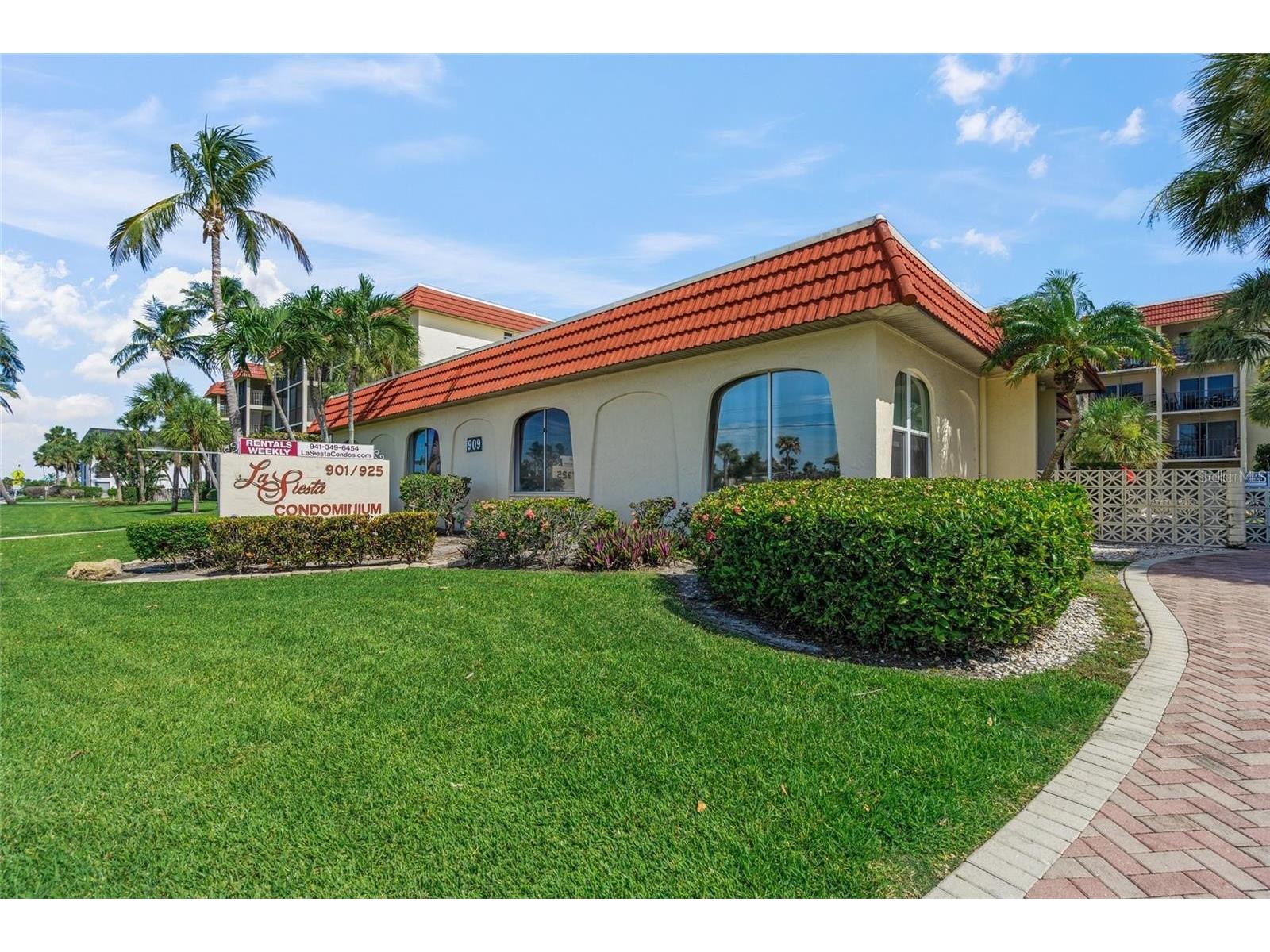 915 Beach Road #216 Sarasota FL 34242 A4677981 image25
