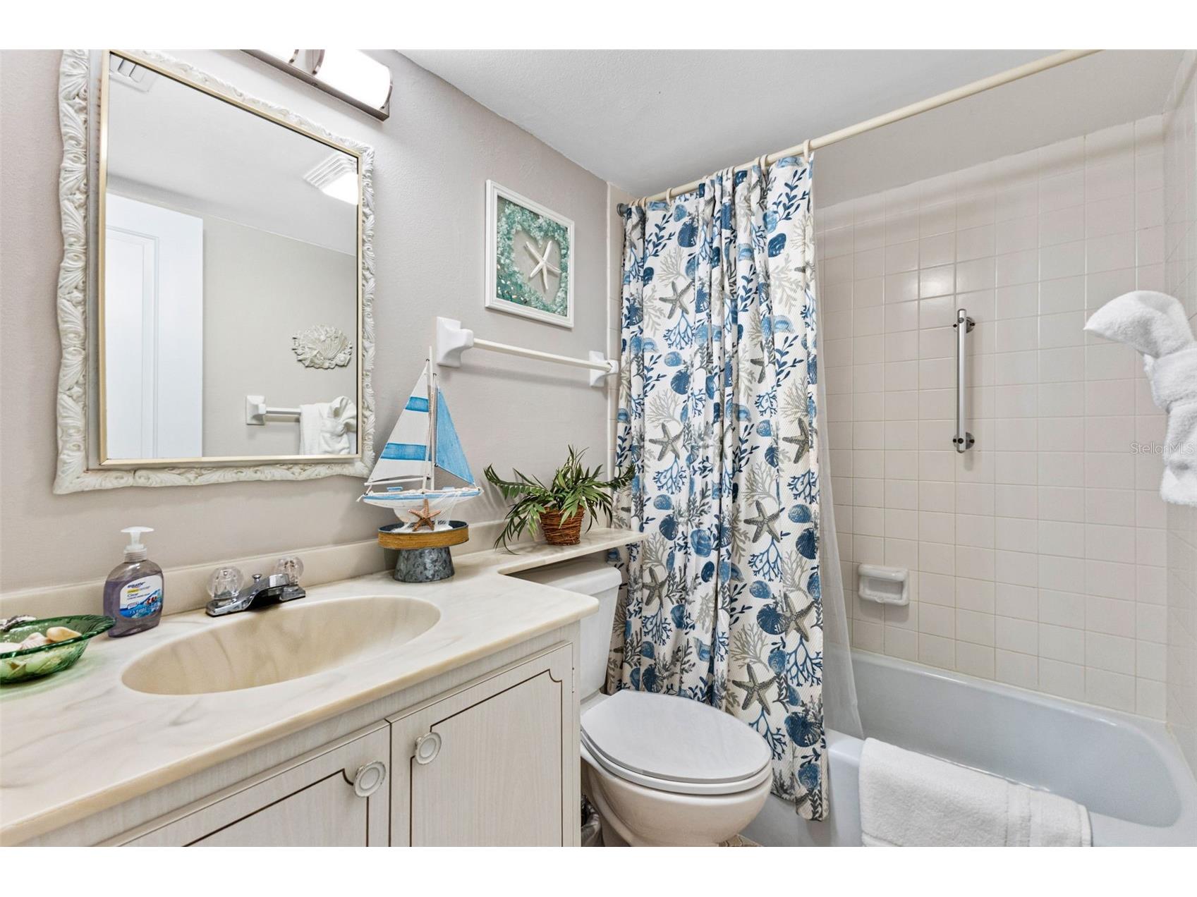 915 Beach Road #318 Sarasota FL 34242 A4682116 image18