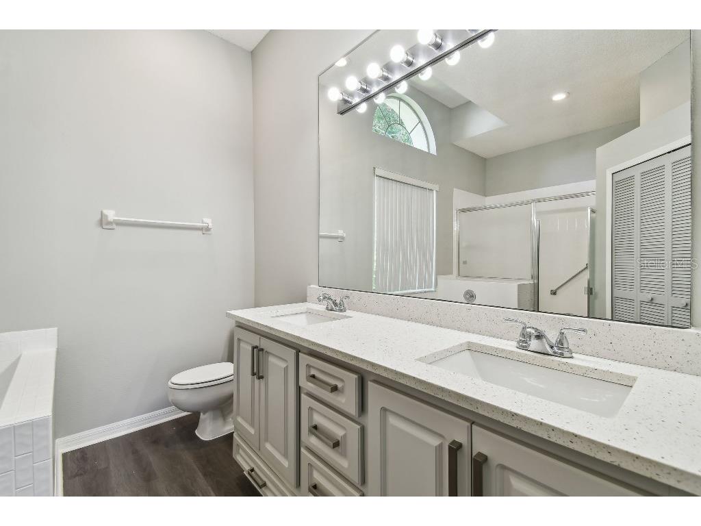 915 Brittany Park Boulevard Tarpon Springs FL 34689 TB8354448 image30