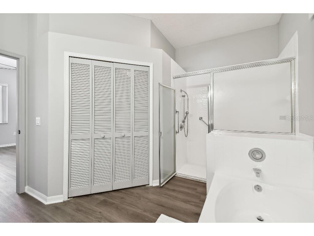 915 Brittany Park Boulevard Tarpon Springs FL 34689 TB8354448 image31