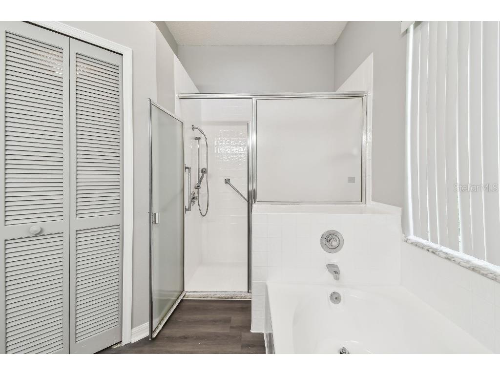 915 Brittany Park Boulevard Tarpon Springs FL 34689 TB8354448 image34