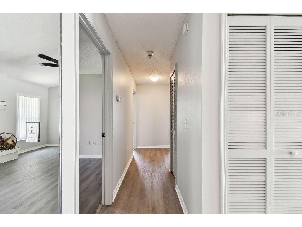 915 Brittany Park Boulevard Tarpon Springs FL 34689 TB8354448 image35