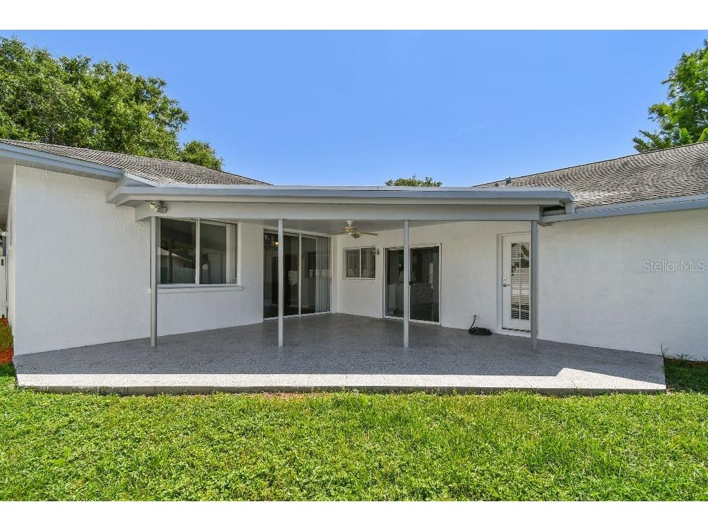 915 Brittany Park Boulevard Tarpon Springs FL 34689 TB8354448 image47