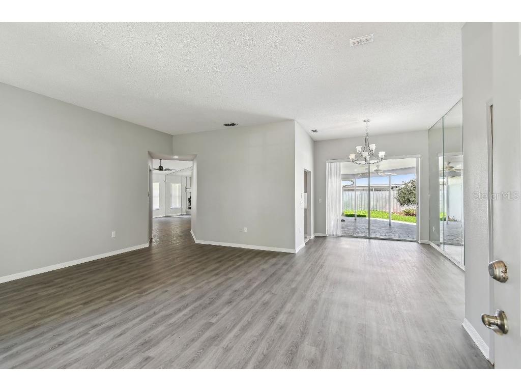 915 Brittany Park Boulevard Tarpon Springs FL 34689 TB8354448 image5