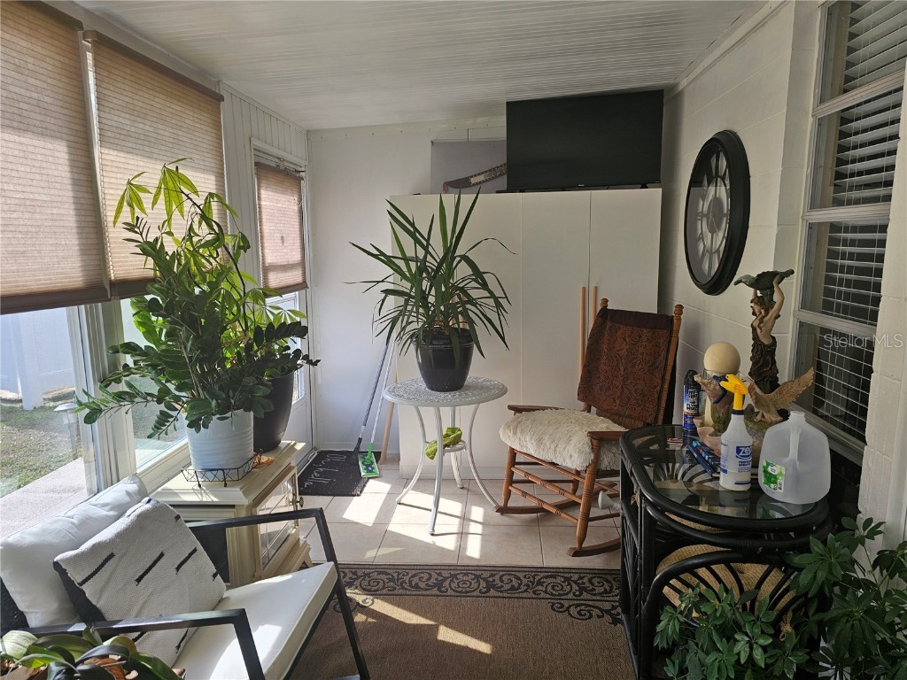 915 Club Circle Lakeshore FL 33854 - LAKE WEOHYAKAPA S5118586 image16