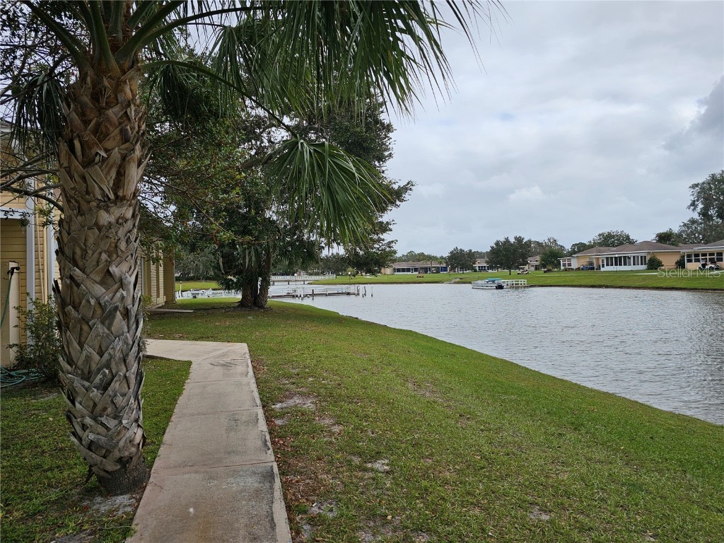 915 Club Circle Lakeshore FL 33854 - LAKE WEOHYAKAPA S5118586 image26