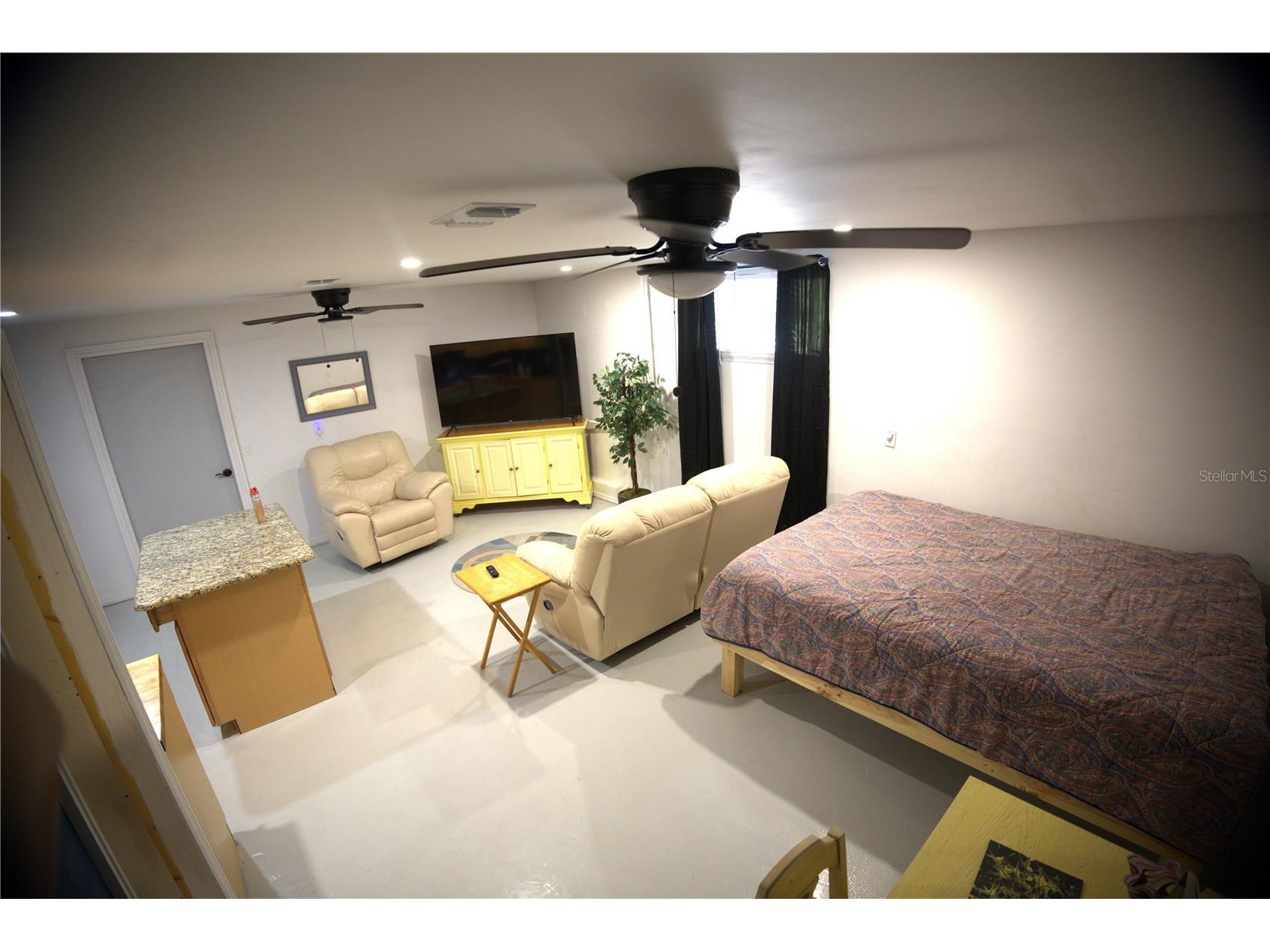 915 Dempsey Street Clearwater FL 33756 - LAKE BELLEVIEW TB8517562 image7