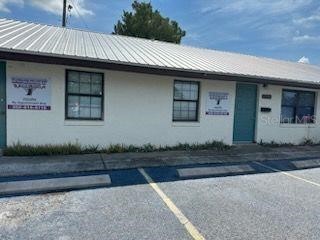 915 E Alfred Street Tavares FL 32778 G5073131 image1