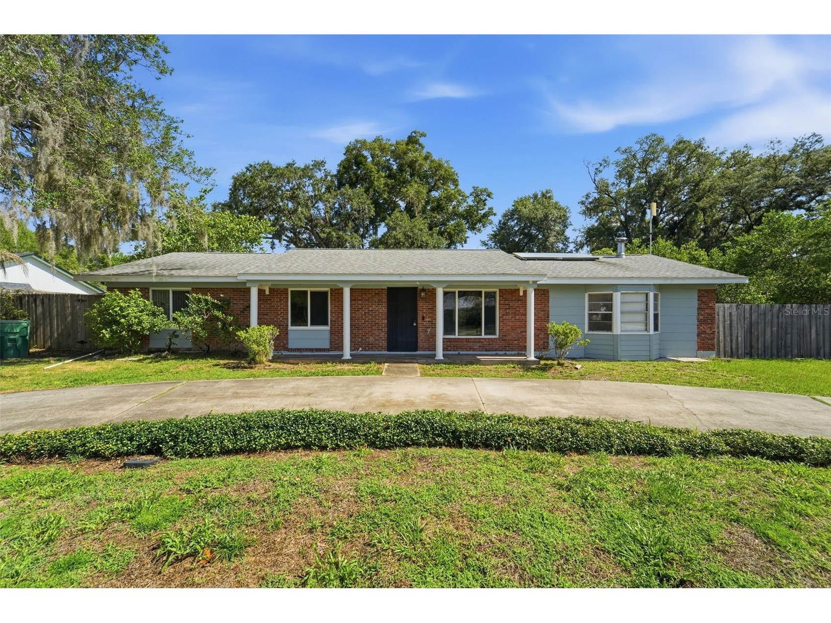 915 E Michigan Avenue Deland FL 32724 V4949382 image1