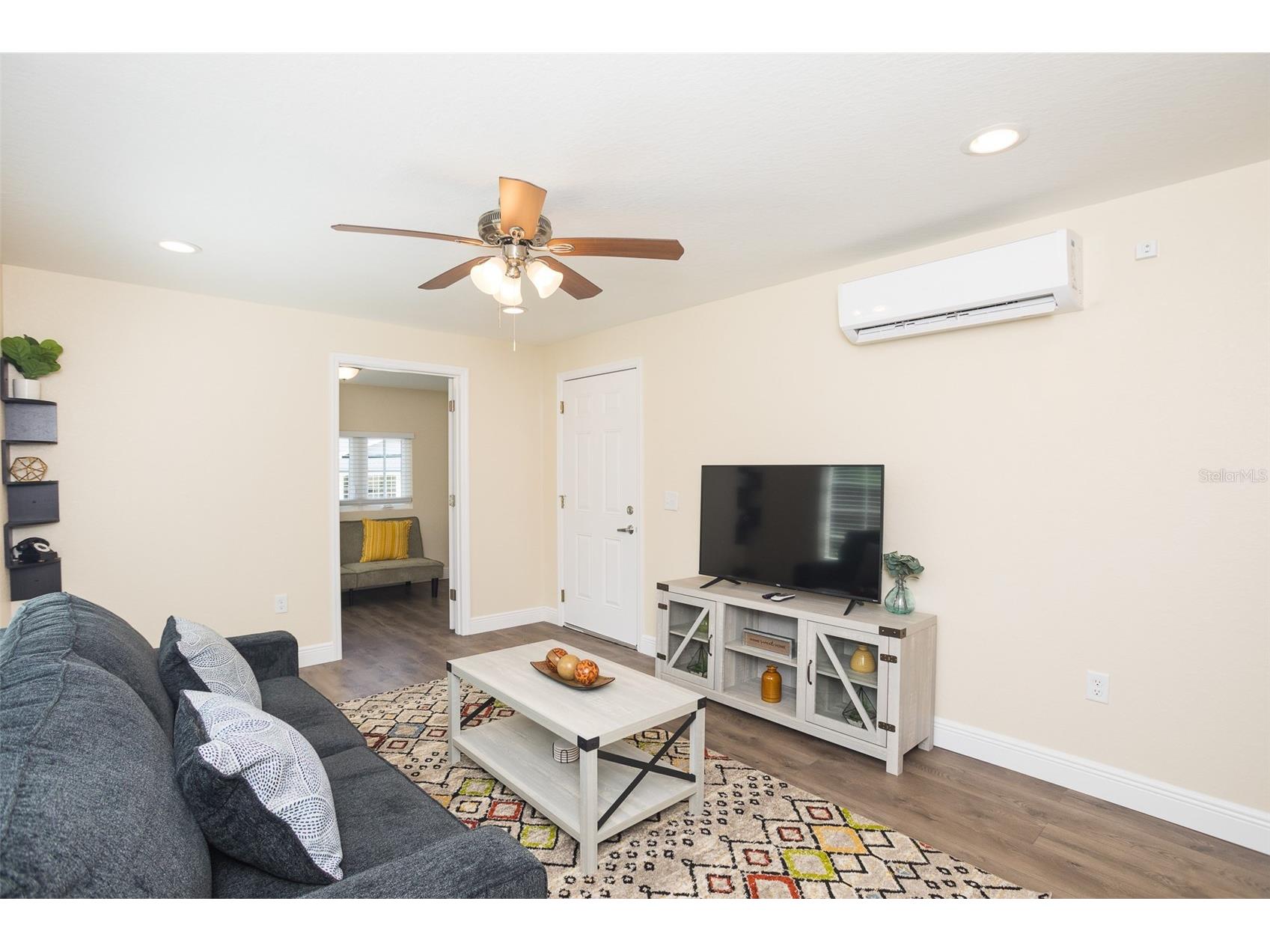 915 E Palmetto Street Lakeland FL 33801 L4950069 image55