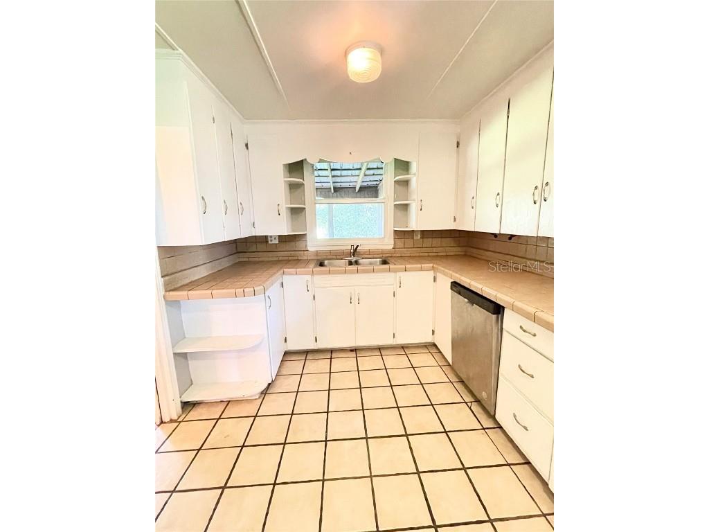 915 E Walnut Street Lakeland FL 33801 O6360529 image13