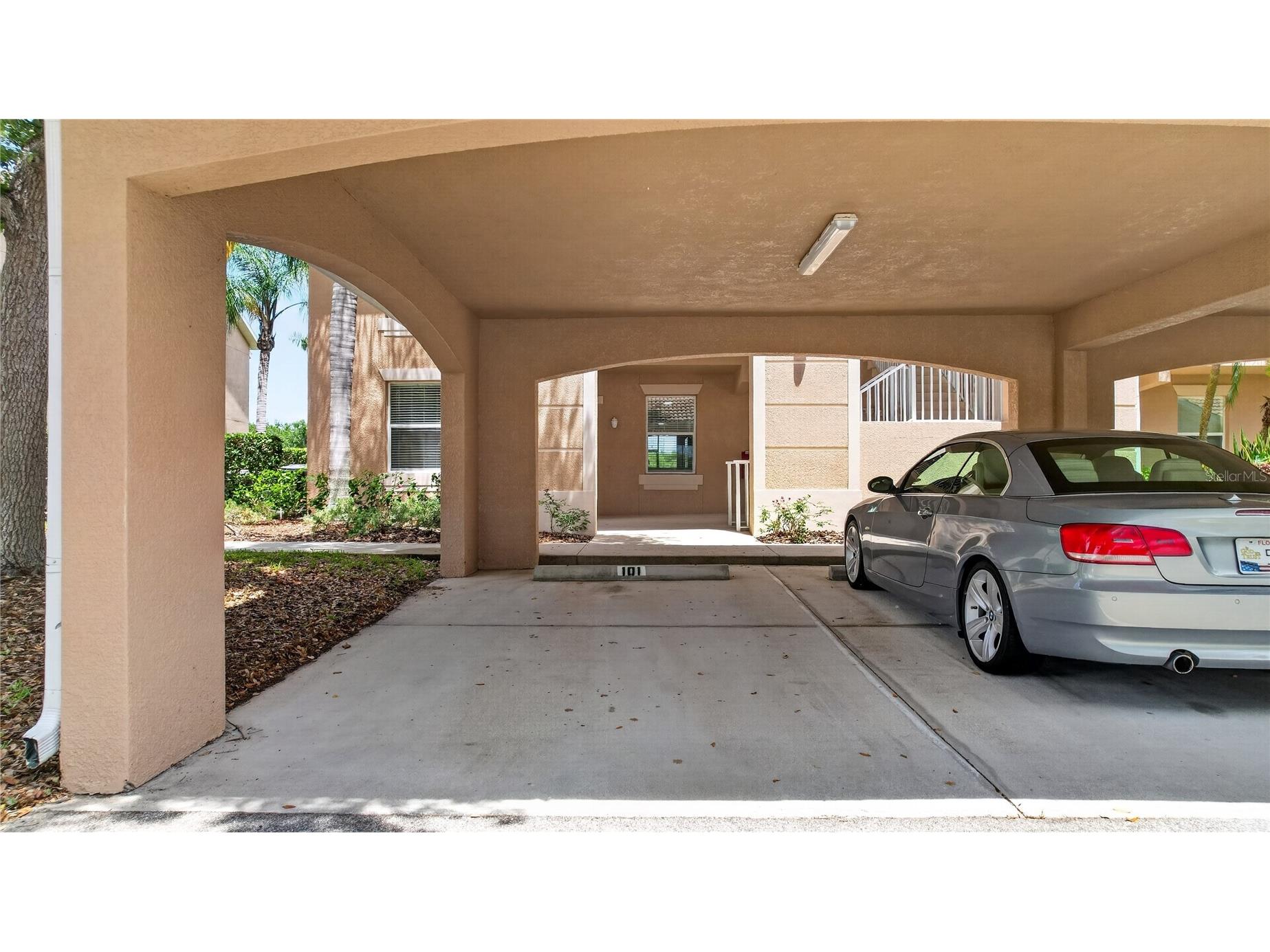 915 Fairwaycove Lane #101 Bradenton FL 34212 A4693958 image3
