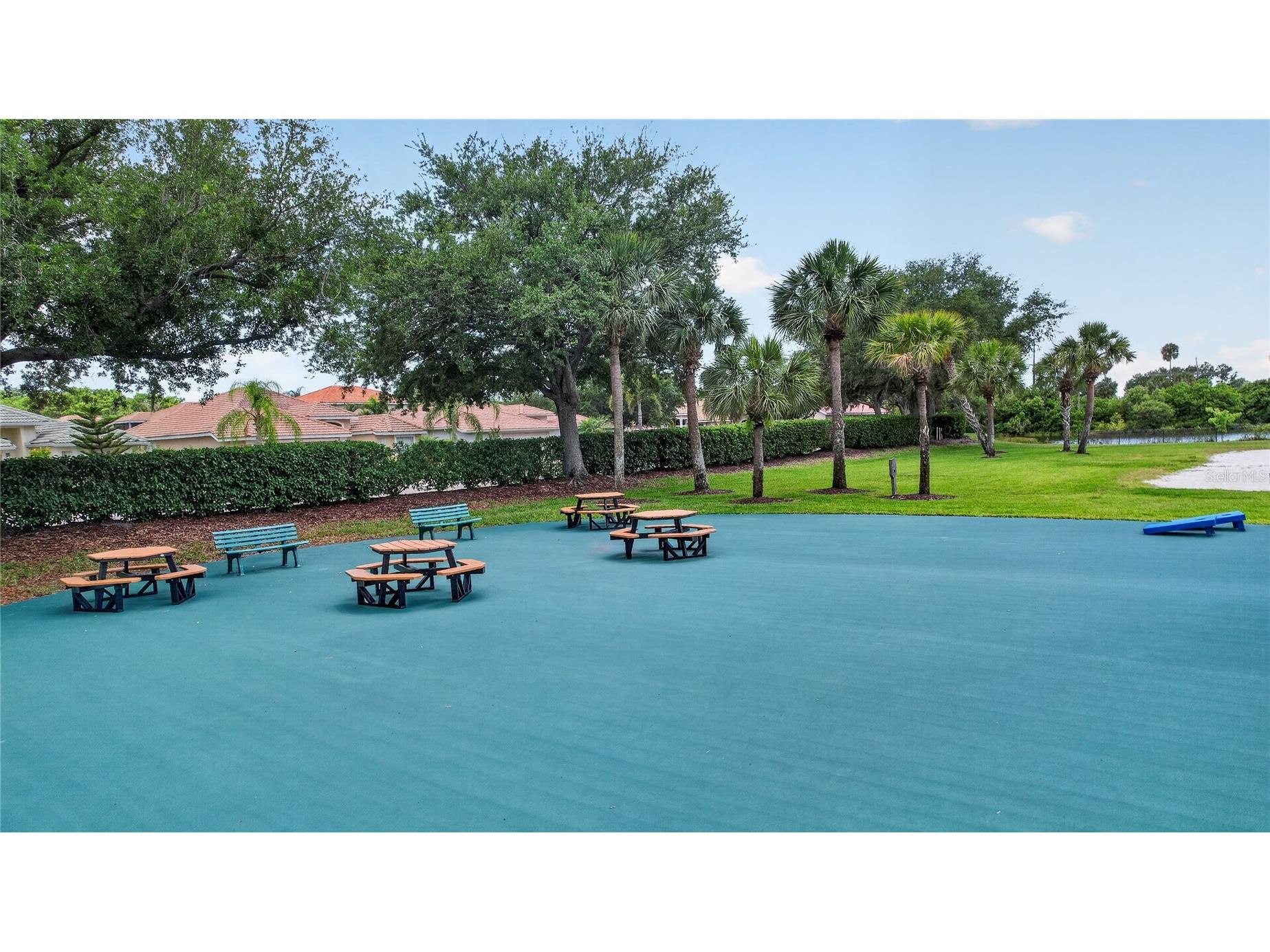 915 Fairwaycove Lane #101 Bradenton FL 34212 A4693958 image57