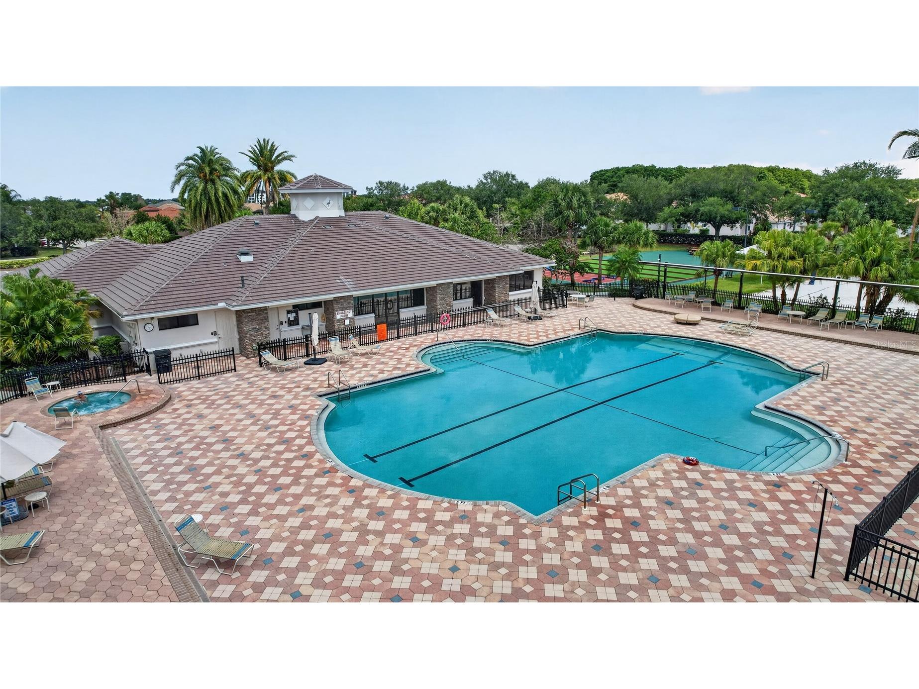 915 Fairwaycove Lane #101 Bradenton FL 34212 A4693958 image59