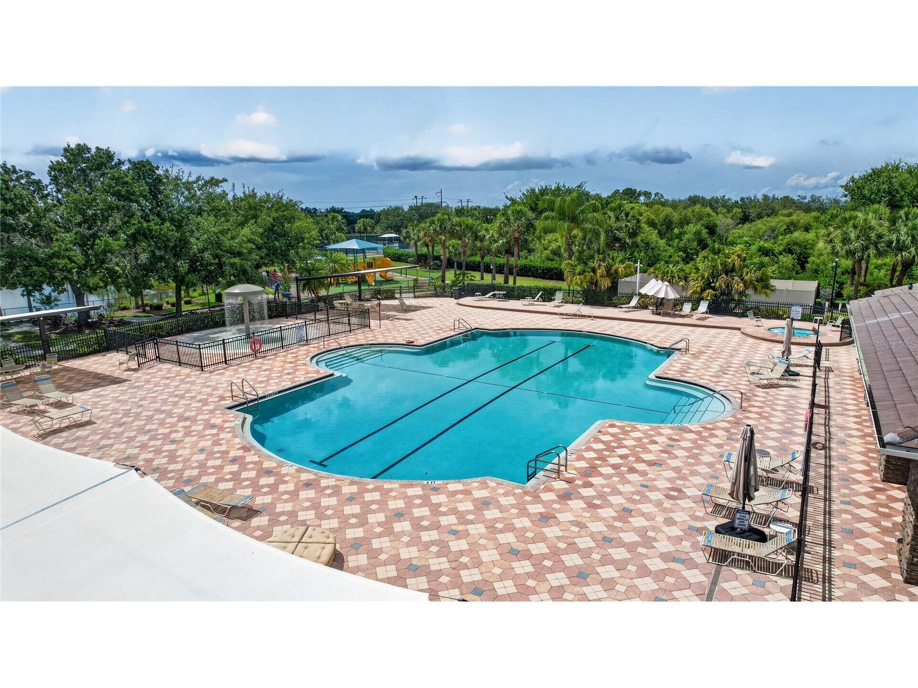 915 Fairwaycove Lane #101 Bradenton FL 34212 A4693958 image62