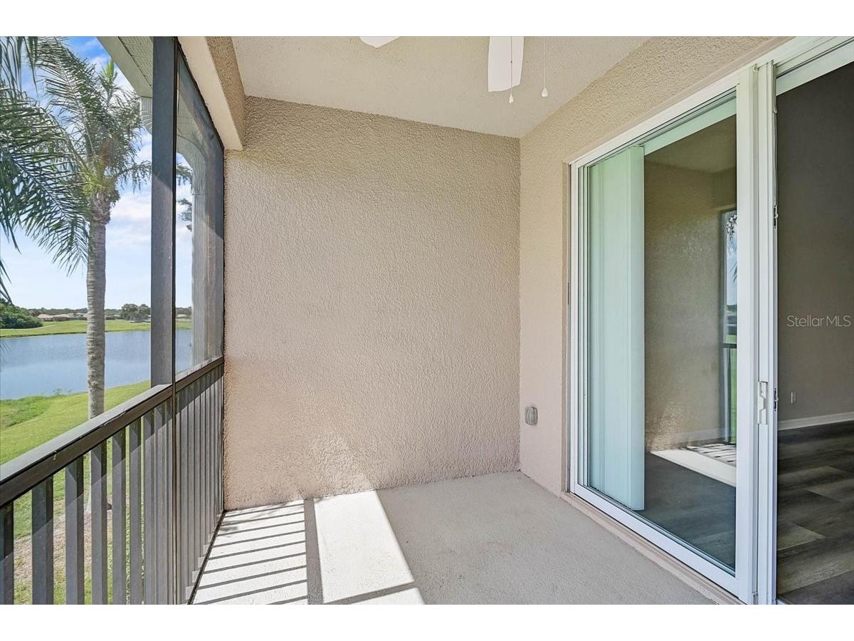 915 Fairwaycove Lane #201 Bradenton FL 34212 A4698493 image25