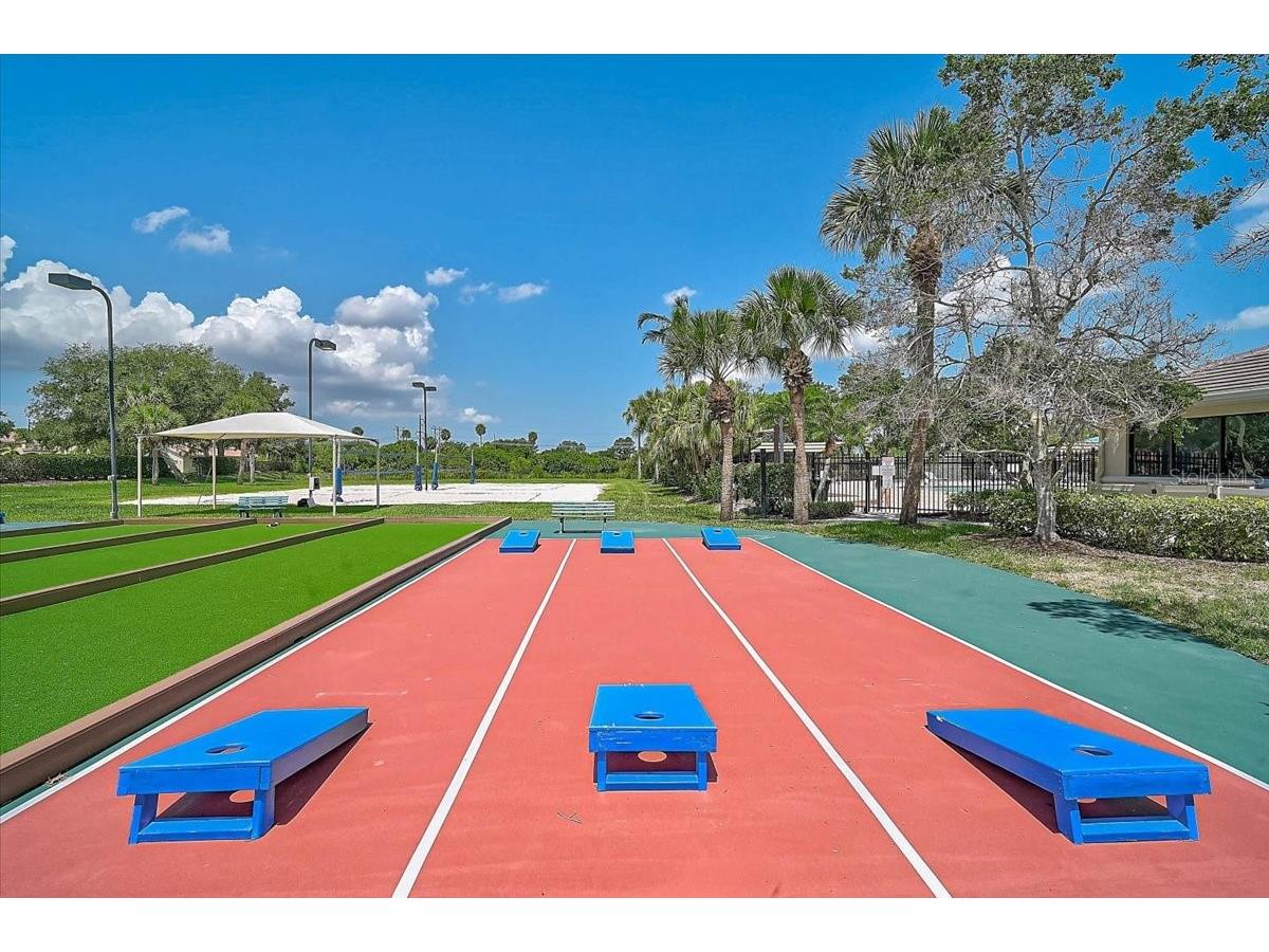 915 Fairwaycove Lane #201 Bradenton FL 34212 A4698493 image48