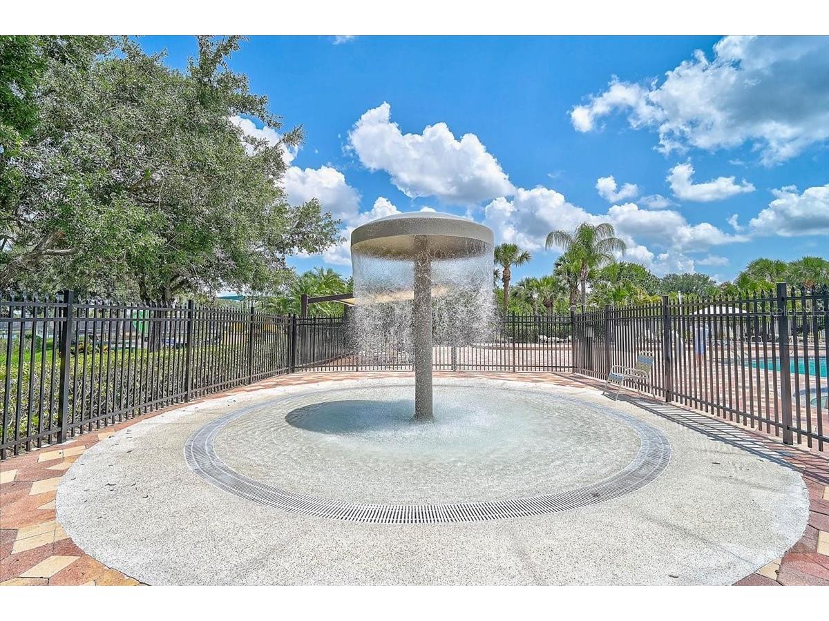 915 Fairwaycove Lane #201 Bradenton FL 34212 A4698493 image53