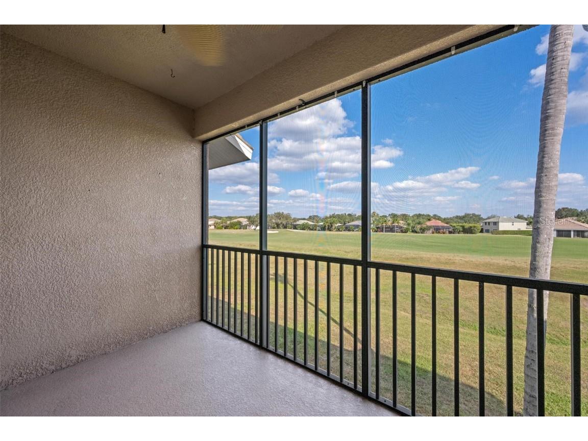 915 Fairwaycove Lane #204 Bradenton FL 34212 A4672538 image32