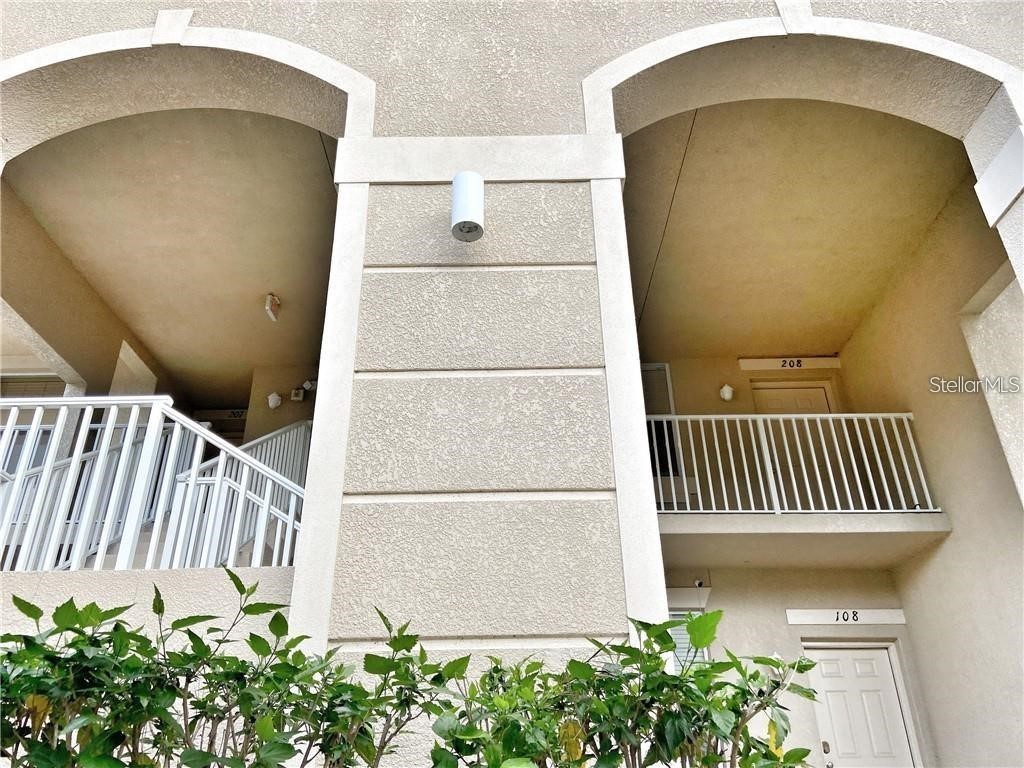 915 Fairwaycove Lane #208 Bradenton FL 34212 N6143919 image2